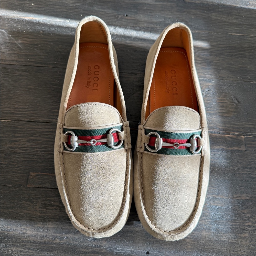 Gucci Tan Suede Driving Shoe with Horsebit and Green and Red Accents